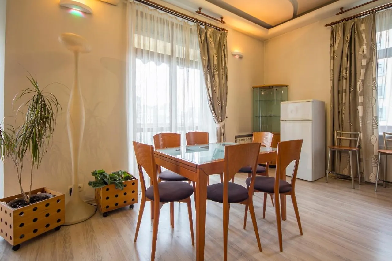 Central Dayflat Apartments Киев