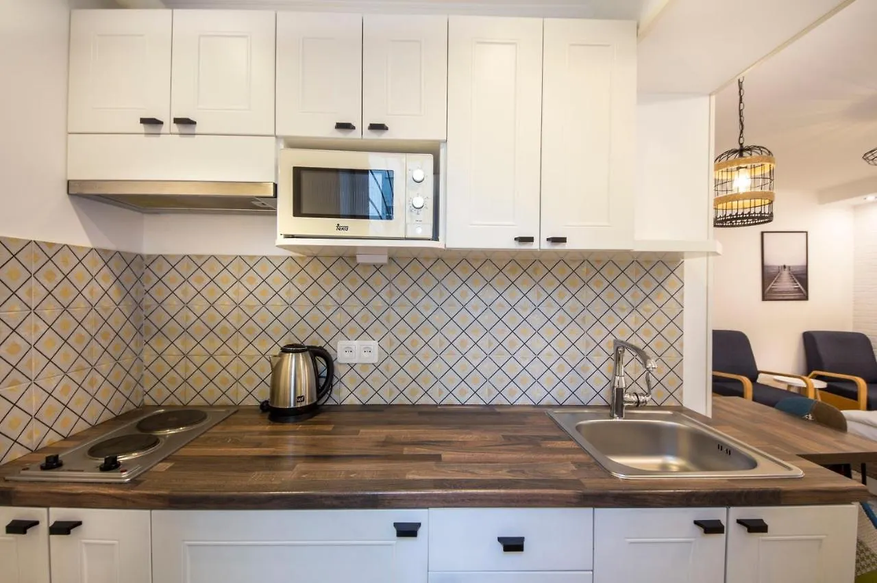 Central Dayflat Apartments Киев 0*,  Украина